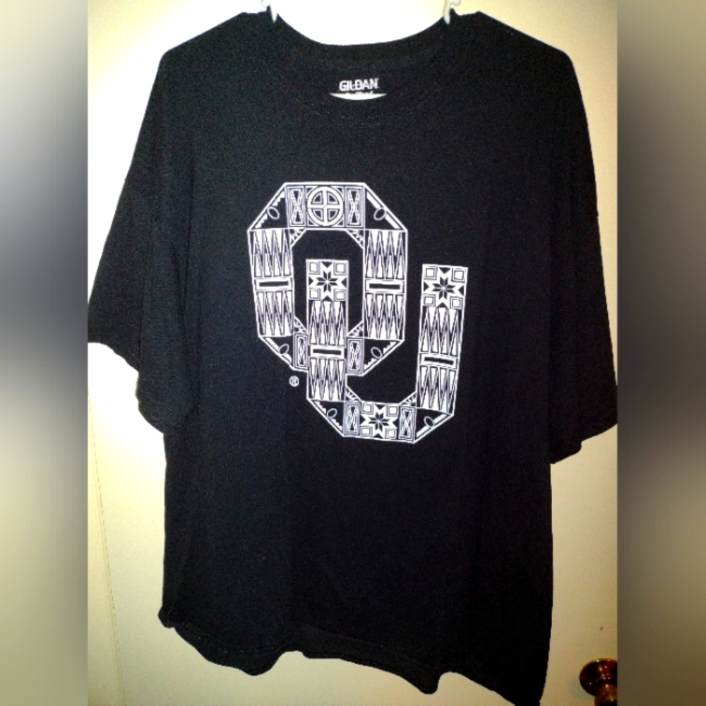 Oklahoma Sooners OU 2X Native Print Logo Tee Short Sleeve Black